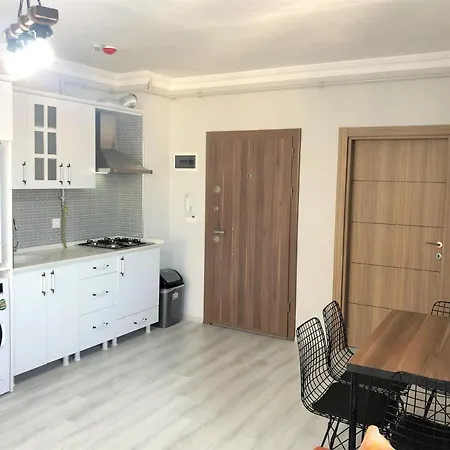 Cerrahpasa Aparthotel 3*