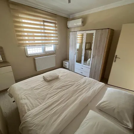 Cerrahpasa Aparthotel 3*