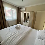 Апарт-отель Cerrahpasa 3*