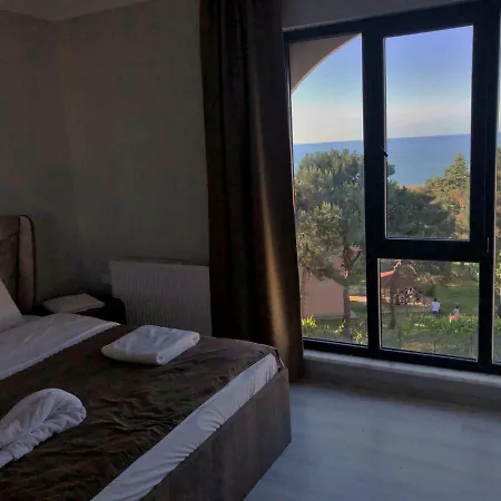 Cerrahpasa Apartahotel 3*